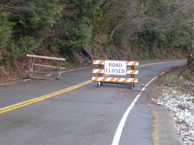 roadclosed1.JPG